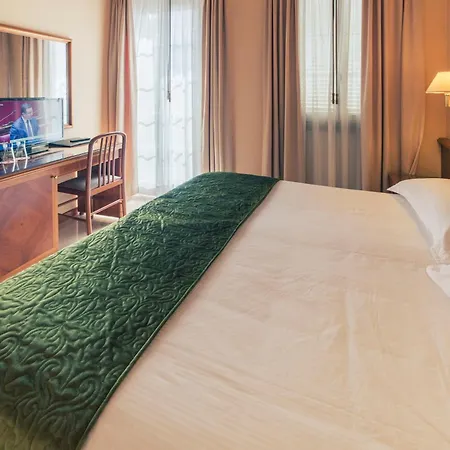 Bettina Otel 3*