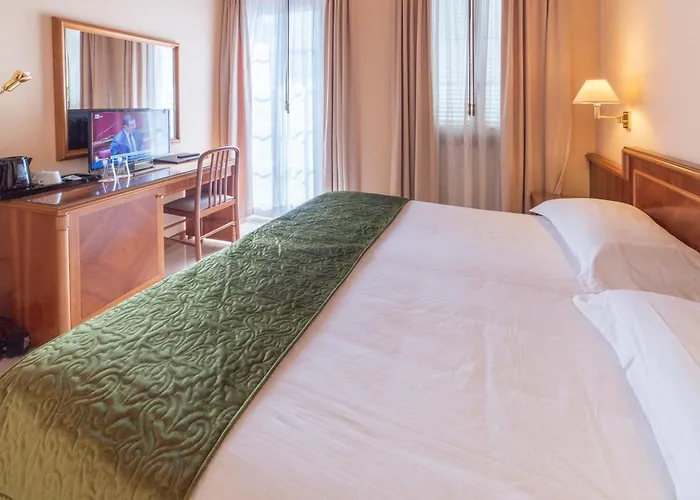 Bettina Hotel