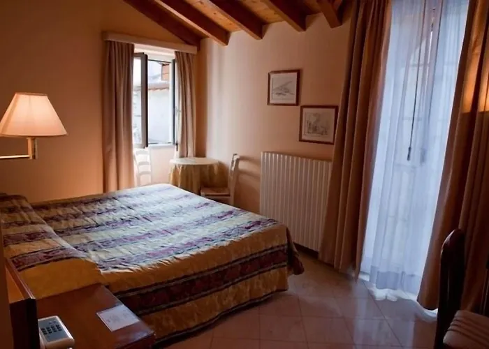 Bettina Hotel 3*